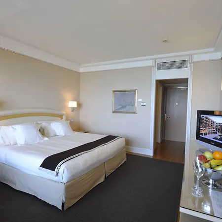 Acquaviva Del Garda Отель Дезенцано-дель-Гарда