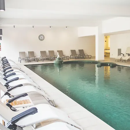 מלון Acquaviva Del Garda 4*