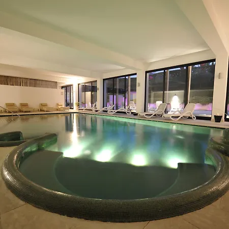 מלון Acquaviva Del Garda 4*