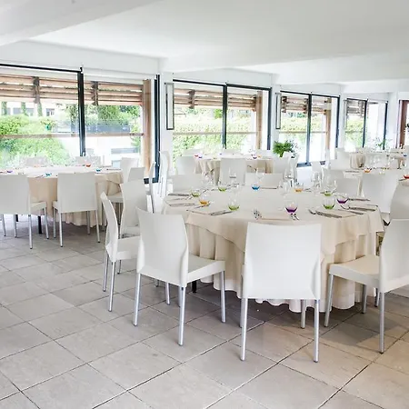 Acquaviva Del Garda דסנזאנו דל גארדה