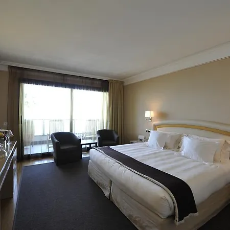 Hotel Acquaviva Del Garda 4*
