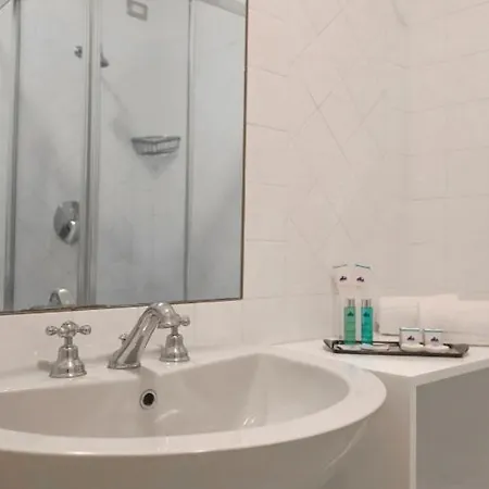 Hotel Acquaviva Del Garda
