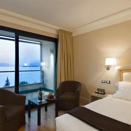 Acquaviva Del Garda Hotel
